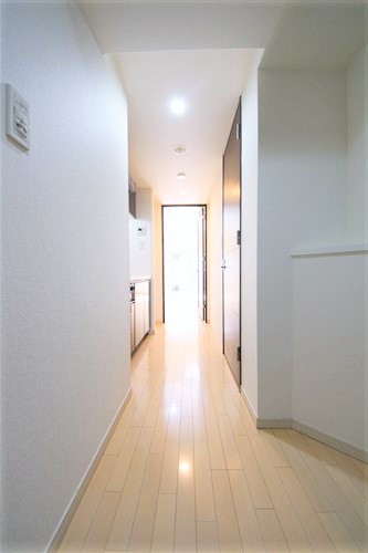 エスライズ本町東の玄関写真