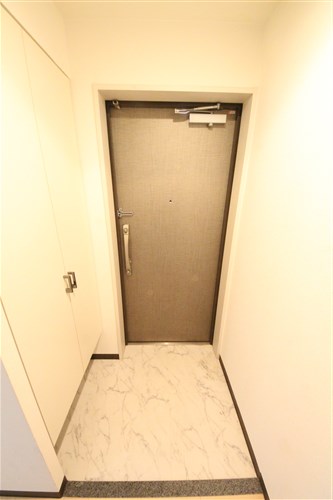 フォーチュン心斎橋イーストの玄関写真