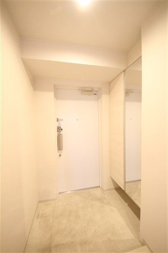 パークサイド本町の玄関写真