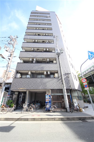 ミストラル本町ウエストの外観写真