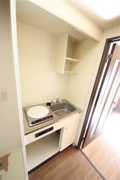 ミストラル本町ウエストのキッチン写真