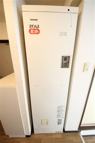 ドミール堺筋本町の玄関写真