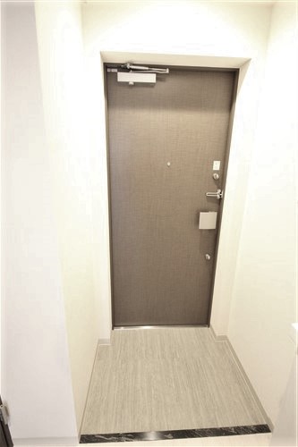 エグゼ堺筋本町の玄関写真