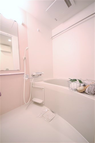 SERENITE本町refletの風呂写真