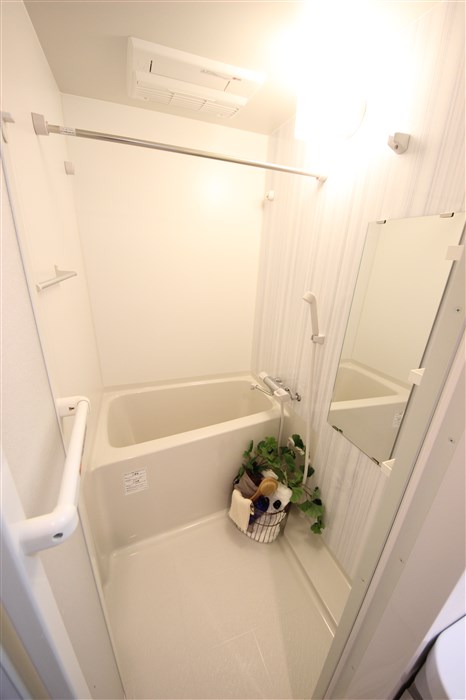 S-RESIDENCE新大阪WESTの風呂写真