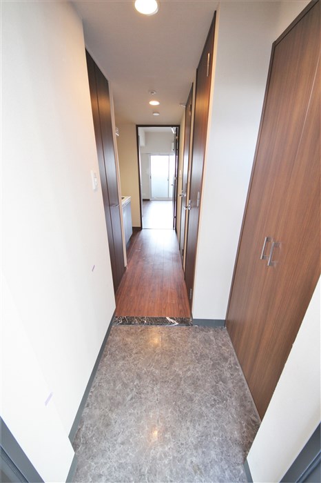 エスリード松屋町SOUTHの玄関写真