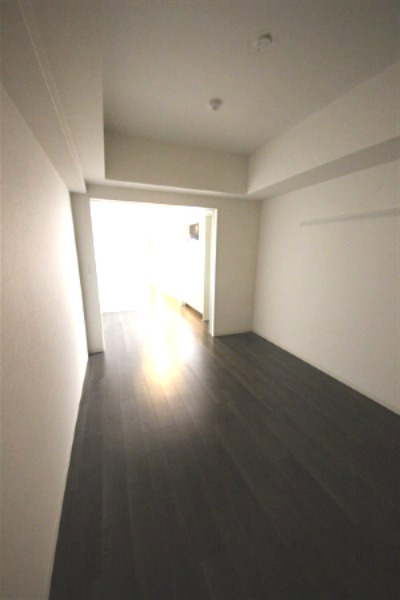 プレサンス堺筋本町駅前の寝室写真