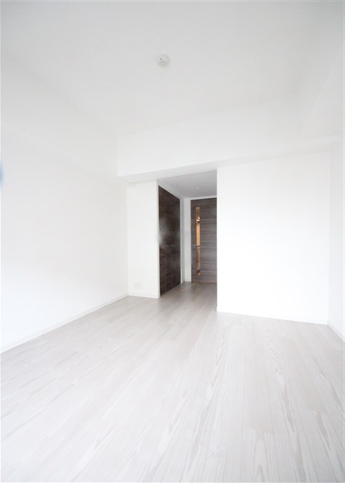 S-RESIDENCE天満Gracisの居間写真