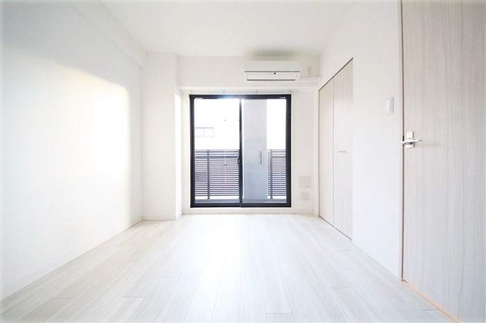 S-RESIDENCE南堀江の居間写真