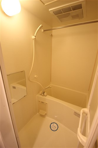 レジデア西本町の風呂写真