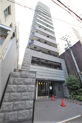 プレサンス心斎橋クオーレの外観写真
