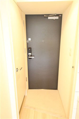 エスリード梅田グランノースの玄関写真