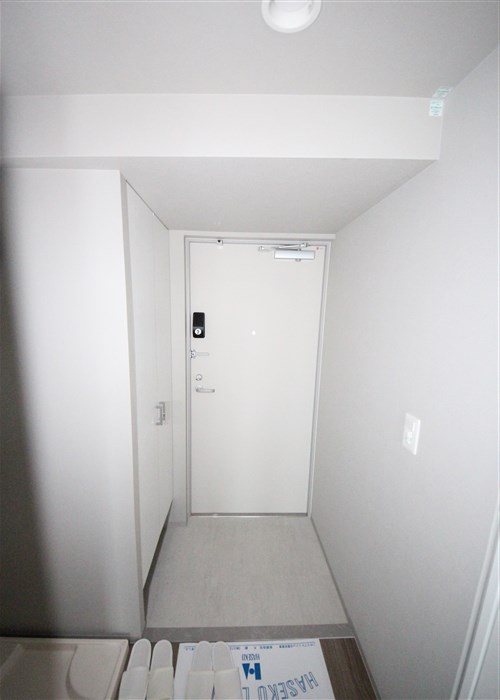 WORVE大阪本町の玄関写真