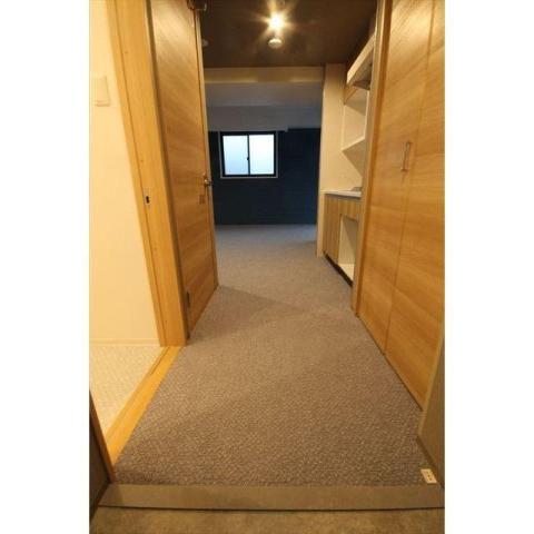 Uresidence Temmabashiの玄関写真