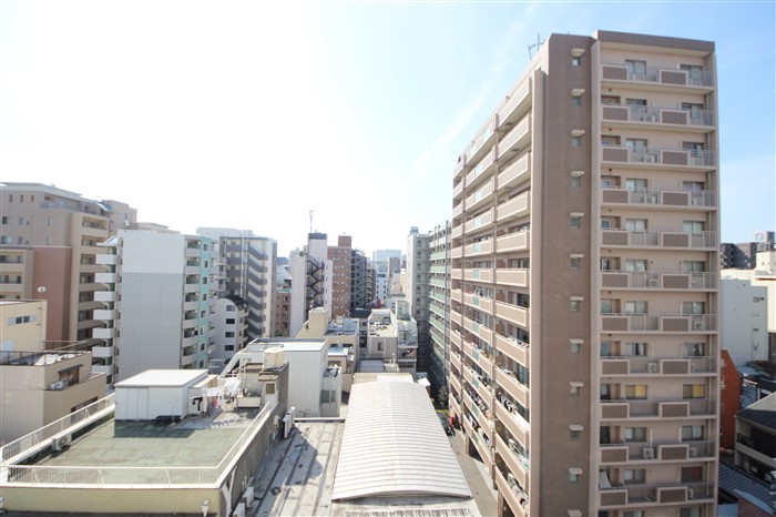 コスモリード谷町六丁目の外観写真