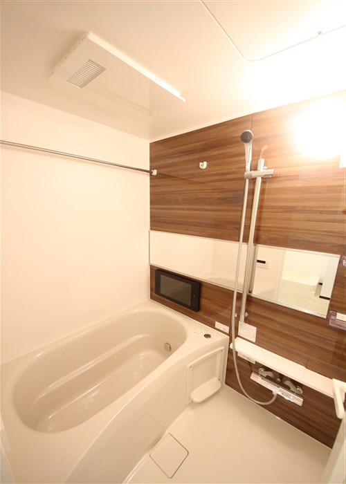 プレジオ鎗屋町の風呂写真