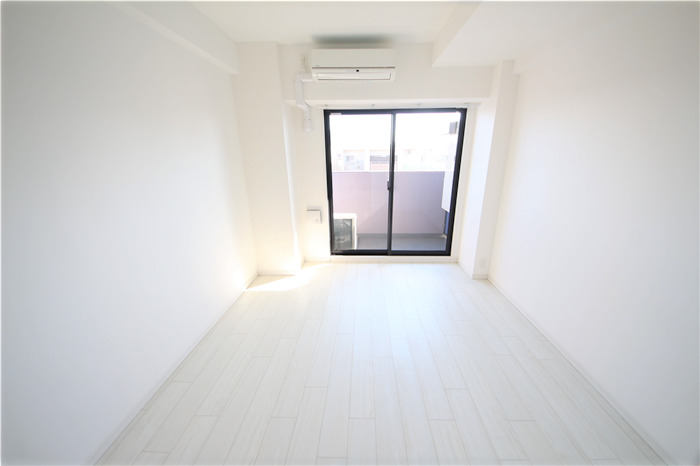 S-RESIDENCE新大阪WESTの内装写真