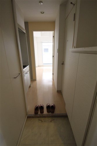SERENiTE日本橋SUDの玄関写真