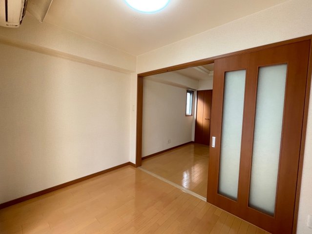 クレストコート高津の内装写真