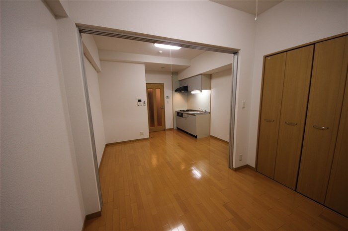 ONE ROOF FLAT TENJINBASHIの内装写真