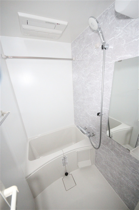S-RESIDENCE堺筋本町Deuxの風呂写真