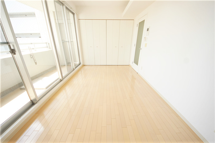 コスモリード谷町六丁目の内装写真