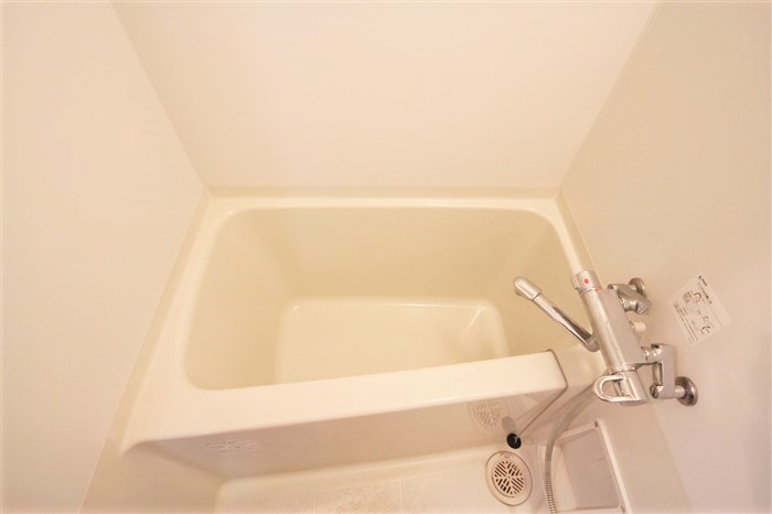 エスリード新大阪コンフォールI番館の風呂写真