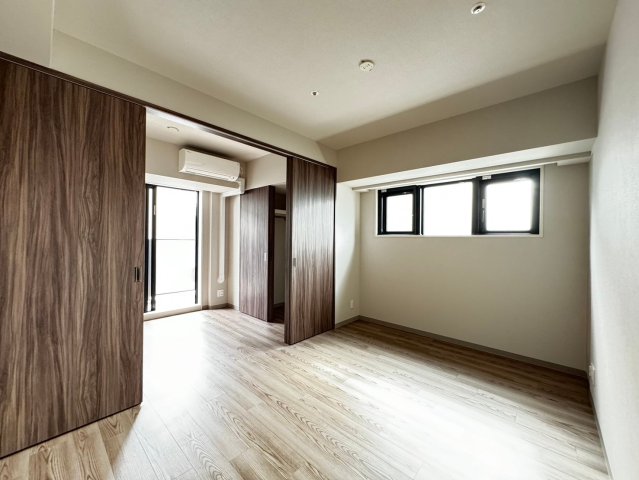 ルフォンプログレ堺筋本町タワーレジデンスの居間写真