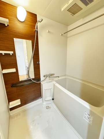 セレニテ本町グランデの風呂写真