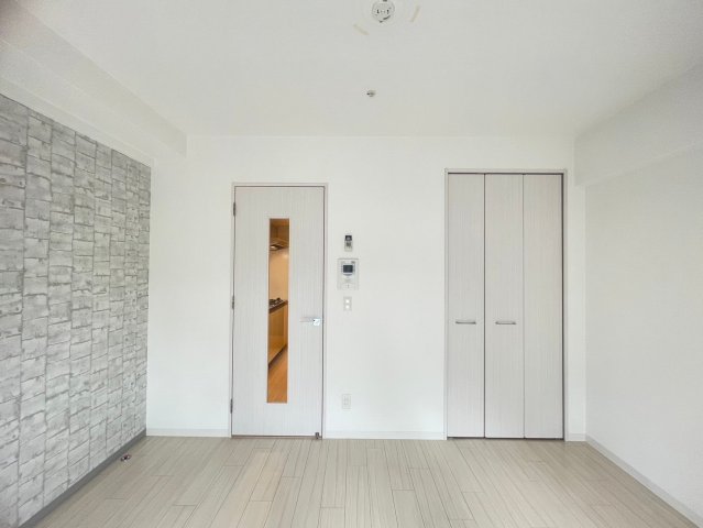 ミラージュパレス北梅田の居間写真