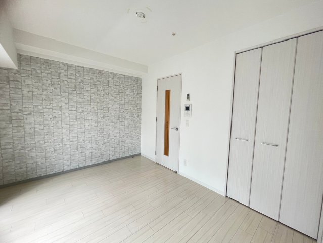 ミラージュパレス北梅田の居間写真