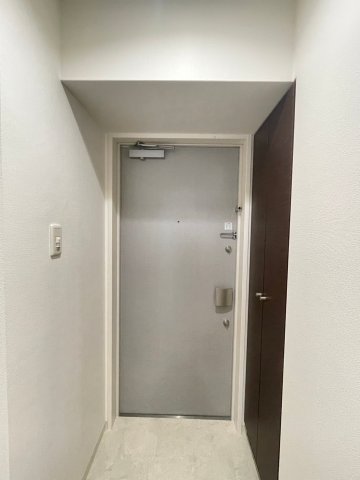 アーデン四ツ橋プライマリーワンの玄関写真