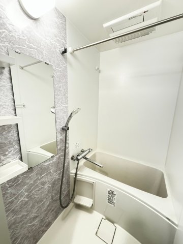 S-RESIDENCE難波大国町Unoの風呂写真