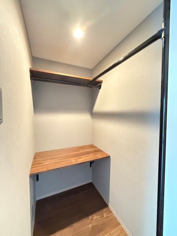 セレニテフラン本町の内装写真