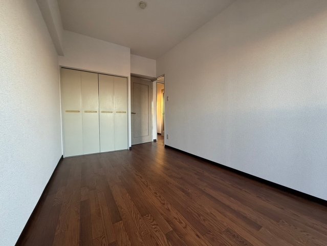 シャリテ今里の居間写真
