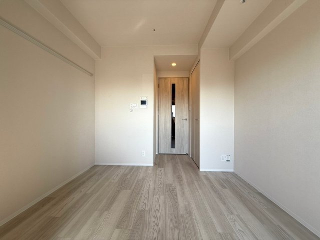 エスリードレジデンス大阪福島サウスフラッツの居間写真