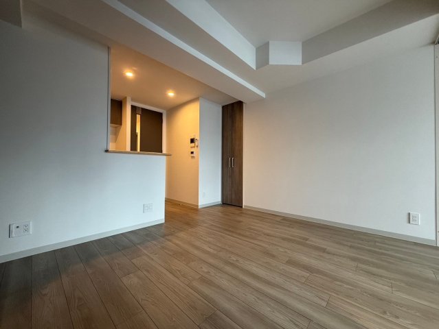 アーバネックス南森町EASTの居間写真