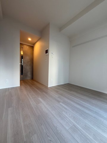 エスリードレジデンス梅田デュオの居間写真