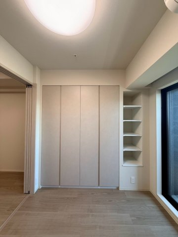 ソルレヴェンテ北堀江Qの居間写真