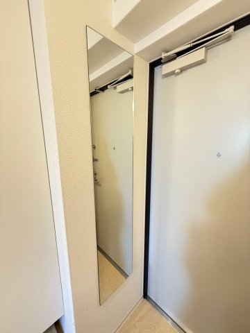 セレニテ堺筋本町リアンの玄関写真