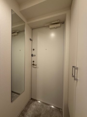 セレニテ東三国ミラクの玄関写真