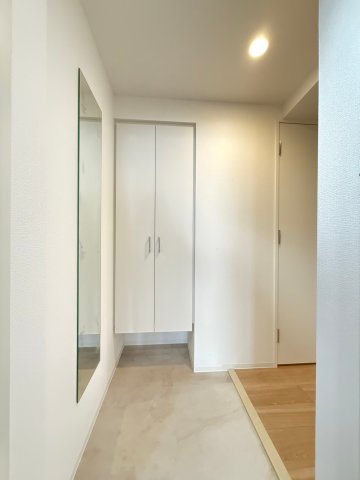 セレニテ難波ミラク参番館の居間写真