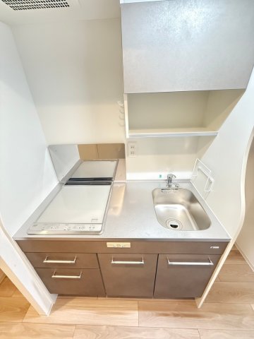 セレニテ難波ミラク参番館のキッチン写真