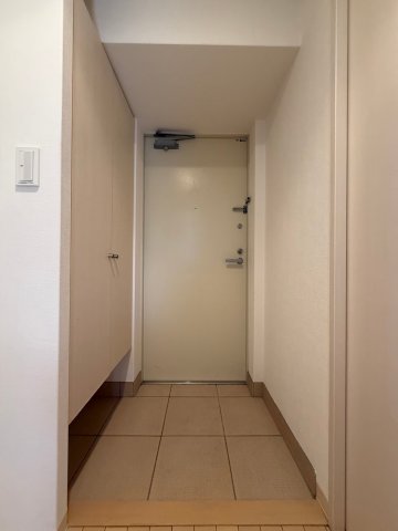 KDXレジデンス難波南の玄関写真