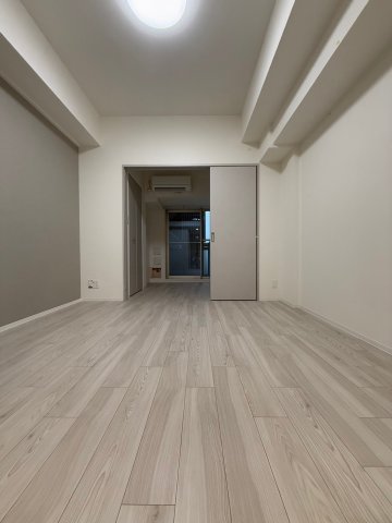 エスリードレジデンス大阪谷町ザ・マークスの居間写真