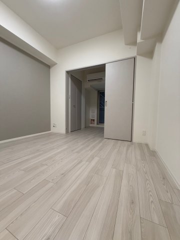 エスリードレジデンス大阪谷町ザ・マークスの居間写真