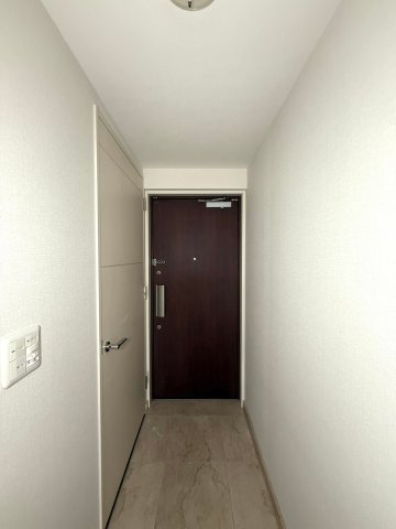 グレンパーク梅田北の玄関写真