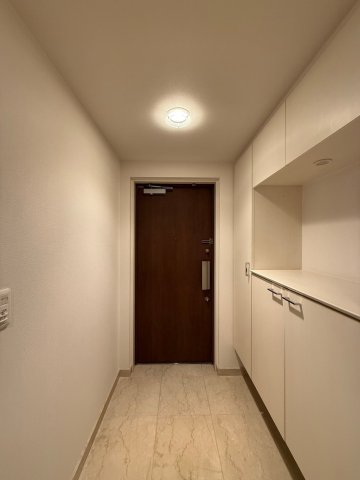 グレンパーク梅田北の玄関写真