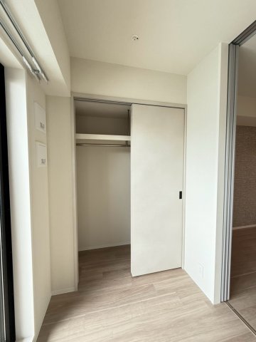 コンフォリア・リヴ本町WEST Qの居間写真
