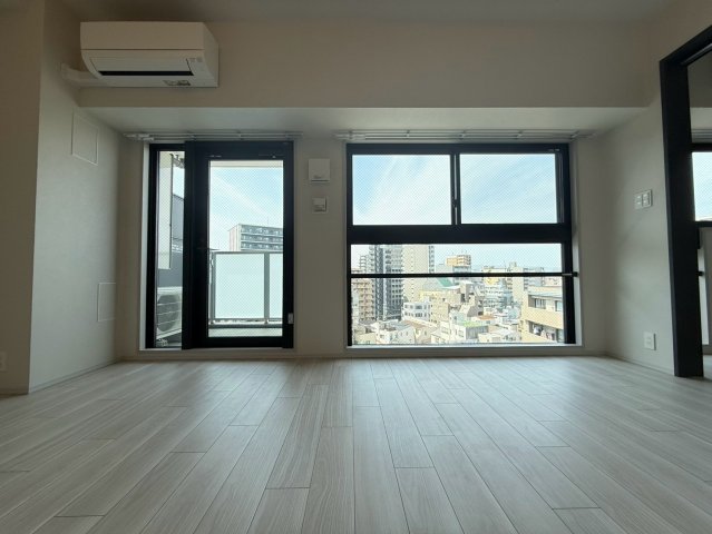 S-RESIDENCE福島diverseの居間写真